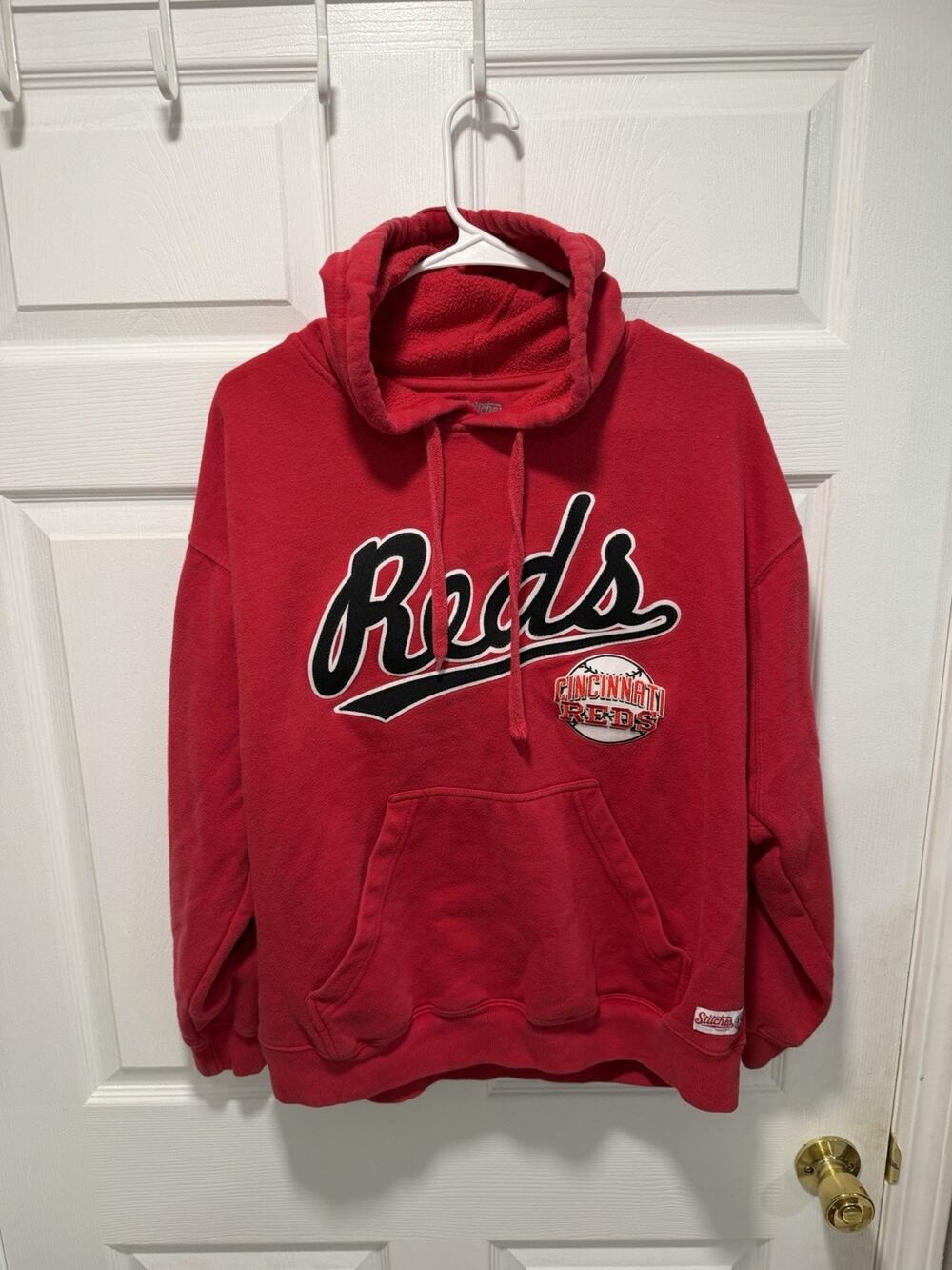 MLB Stitches Cincinnati Reds Hoodie Mens Large Red Pullover Baseball Sweatshirt